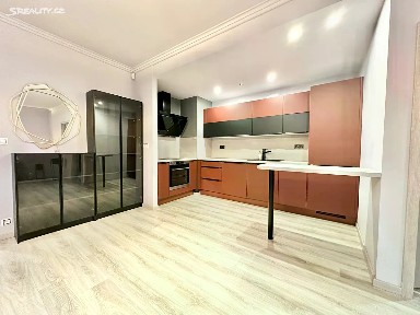 Prodej bytu 3+kk 93 m² Lindleyova, Praha - Dejvice