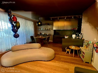 Prodej bytu 3+kk 99 m² Hodonínská, Praha - Michle