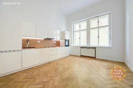 Pronájem bytu 3+1 125 m² Revoluční, Praha - Nové Město