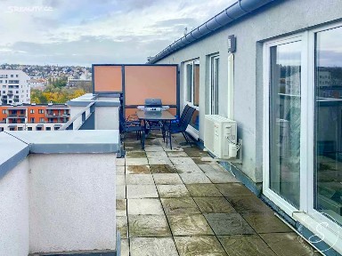 Pronájem bytu 2+kk 55 m² Podkovářská, Praha - Vysočany