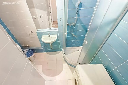 Pronájem bytu 2+kk 40 m² Otradovická, Praha - Kamýk