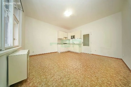Pronájem bytu 1+kk 25 m² Brtnická, Praha - Michle