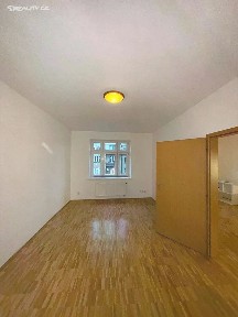 Pronájem bytu 3+kk 61 m² V olšinách, Praha - Strašnice