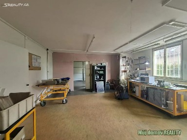 Pronájem výrobní haly, prostoru 250 m² V Zahradách, Světice