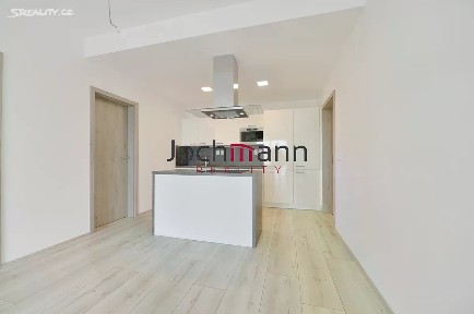 Pronájem bytu 2+kk 55 m² Na Zlaté stoce, České Budějovice - České Budějovice 2