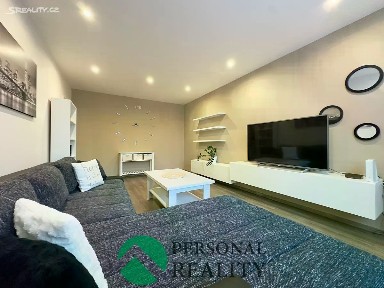 Prodej bytu 3+1 68 m² Červenohrádecká, Jirkov