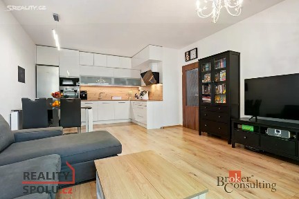 Prodej bytu 3+kk 75 m² Nemocniční, Plzeň - Jižní Předměstí