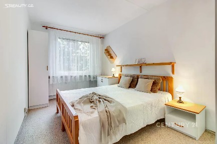 Prodej bytu 3+1 62 m² Nýřanská, Plzeň - Bolevec