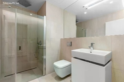 Pronájem bytu 1+kk 40 m² Archangelská, Praha - Vršovice