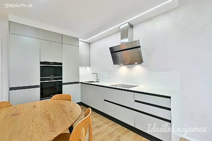 Pronájem bytu 2+kk 55 m² Střední, Brno - Ponava