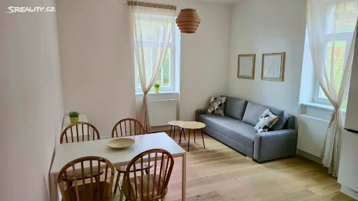 Pronájem bytu 2+kk 54 m² Tachovské náměstí, Praha - Žižkov