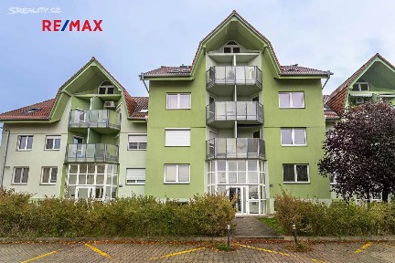 Pronájem bytu 2+kk 69 m² Semilská, Praha - Kbely