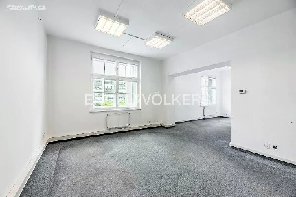 Pronájem kanceláře 105 m² Sokolovská, Praha - Karlín