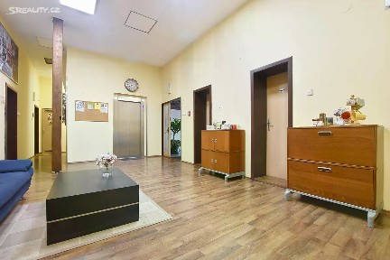 Pronájem kanceláře 20 m² Kutnohorská, Kolín - Kolín IV