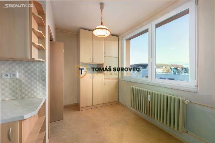 Prodej bytu 3+1 77 m² Obchodní, Otrokovice