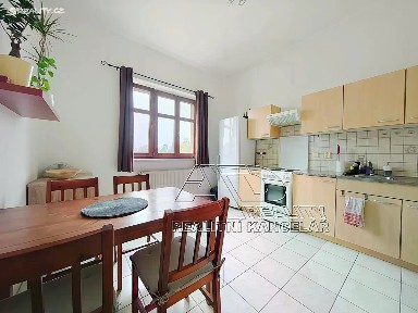 Pronájem bytu 1+1 40 m² Husova tř., České Budějovice