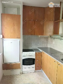 Pronájem bytu 1+1 35 m² Sezemická, Hradec Králové - Moravské Předměstí