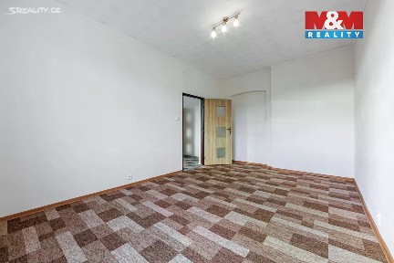 Pronájem bytu 2+1 60 m² Lad. Koubka, Karlovy Vary - Rybáře