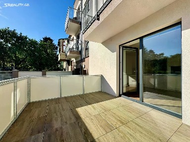 Pronájem bytu 2+kk 88 m² Štolcova, Brno - Černovice