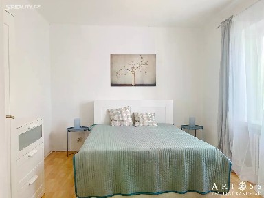 Pronájem bytu 2+1 40 m² Lipová, Brno - Pisárky