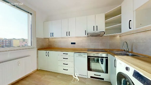 Pronájem bytu 2+1 42 m² Zikova, Olomouc - Nové Sady