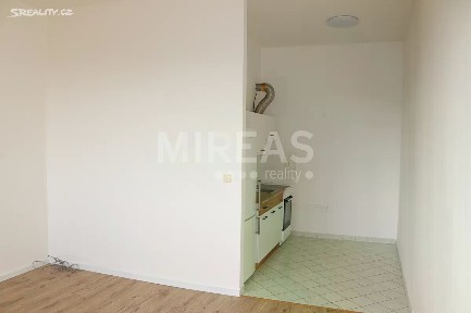 Milovice, Nymburk, Mladá, Višňová