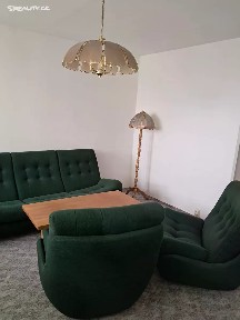 Pronájem bytu 3+1 64 m² Krosenská, Praha - Troja