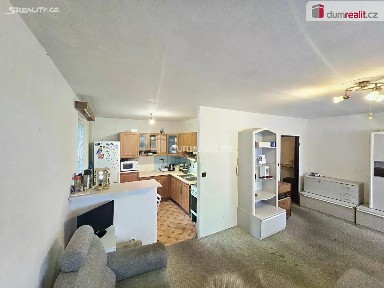 Prodej bytu 3+1 65 m² Pražského povstání, Benešov