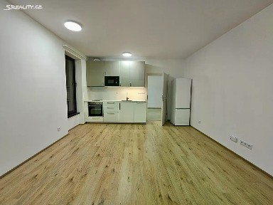 Pronájem bytu 1+kk 36 m² Měděná, Plzeň - Jižní Předměstí