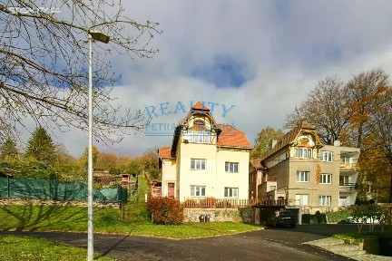 Pronájem bytu 2+1 63 m² Železná, Ústí nad Labem - Neštěmice
