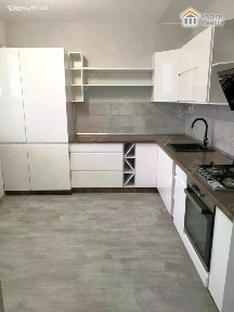 Pronájem bytu 3+1 78 m² U Trati, Jičín - Valdické Předměstí