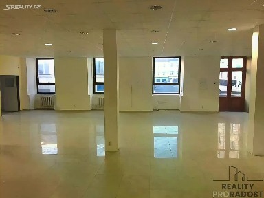 Pronájem obchodního prostoru 750 m² Václavská, Brno - Staré Brno