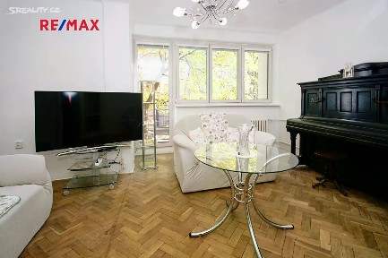 Prodej bytu 3+1 68 m² Budečská, Praha - Vinohrady