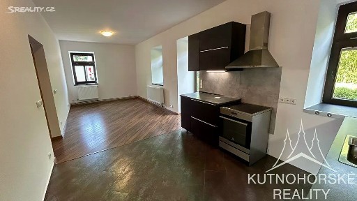 Pronájem bytu 2+kk 58 m² Kremnická, Kutná Hora - Žižkov