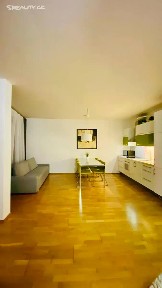 Pronájem bytu 1+kk 67 m² Jeseniova, Praha - Žižkov