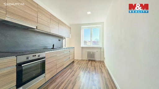 Pronájem bytu 1+1 38 m² Čs. exilu, Ostrava - Poruba