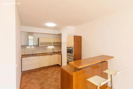 Pronájem bytu 2+kk 66 m² gen. Píky, Olomouc - Řepčín