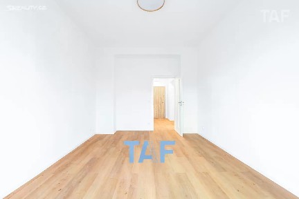 Prodej bytu 3+kk 83 m² Pikovická, Praha - Braník