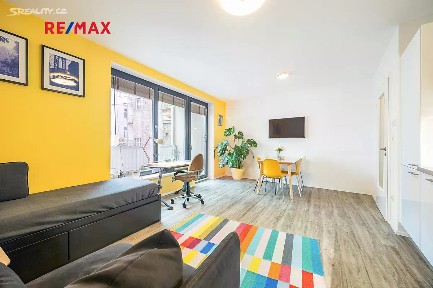Prodej bytu 2+kk 55 m² Pod Barvířkou, Praha - Smíchov