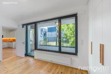 Pronájem bytu 2+kk 57 m² Mužíkova, Praha - Nusle