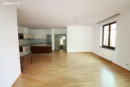 Pronájem bytu 2+kk 99 m² Nad hradním vodojemem, Praha - Střešovice