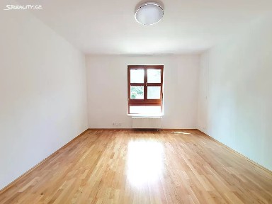 Pronájem bytu 2+kk 60 m² Paťanka, Praha - Dejvice