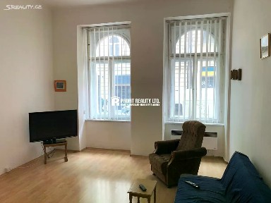 Pronájem bytu 1+1 48 m² Pštrossova, Praha - Nové Město