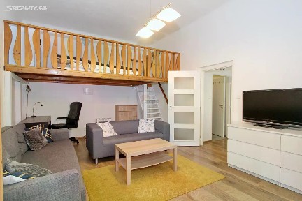 Pronájem bytu 2+kk 42 m² Grafická, Praha - Smíchov