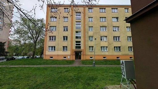 Pronájem bytu 2+1 53 m² Útulná, Praha - Strašnice