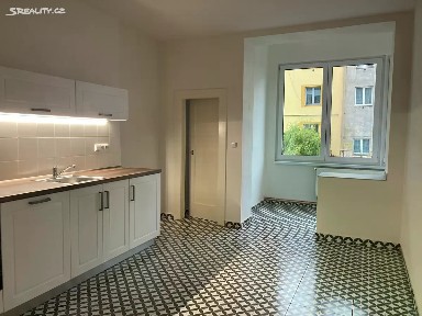 Pronájem bytu 2+1 60 m² Lukavická, Plzeň - Jižní Předměstí