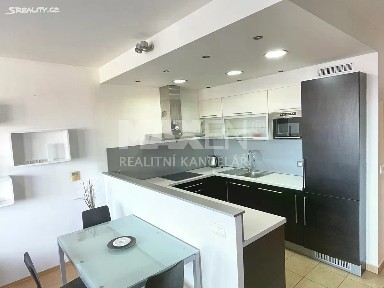 Pronájem bytu 2+kk 58 m² Jana Palacha, Pardubice - Zelené Předměstí