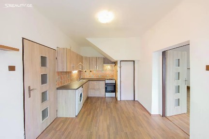 Pronájem bytu 2+1 50 m² Neředínská, Olomouc - Neředín