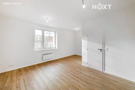 Prodej bytu 1+kk 26 m² Suchdolská, Praha - Sedlec