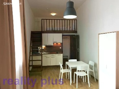 Pronájem bytu 1+kk 28 m² Švermova, Liberec - Liberec X-Františkov